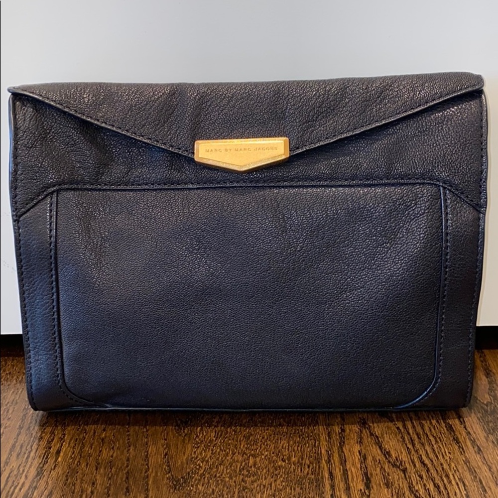 Marc Jacobs envelope clutch with removable strap